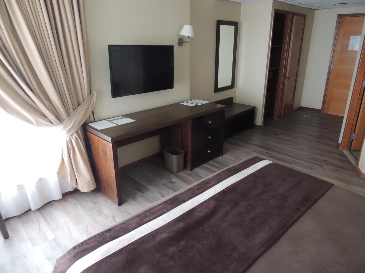 Hotel Diego De Almagro וואלפאראיסו מראה חיצוני תמונה